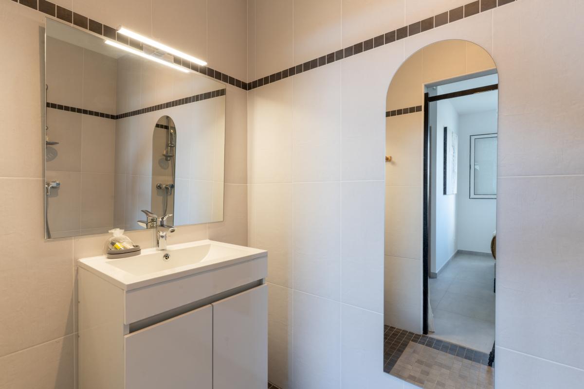 chambre-2-suite-parentale-salle-d-eau-martinique (6)